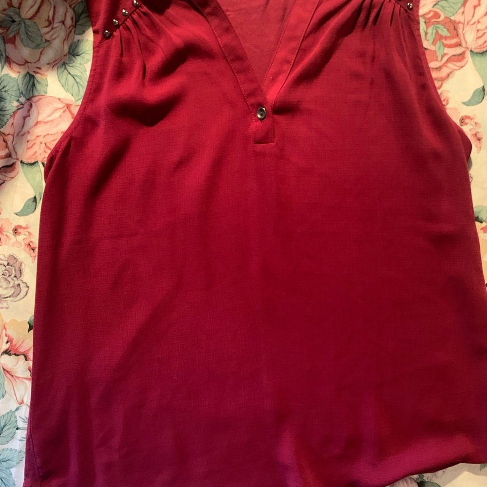 Fortune + Ivy Women’s Chic Burgundy Women's Tank Top Size Medium